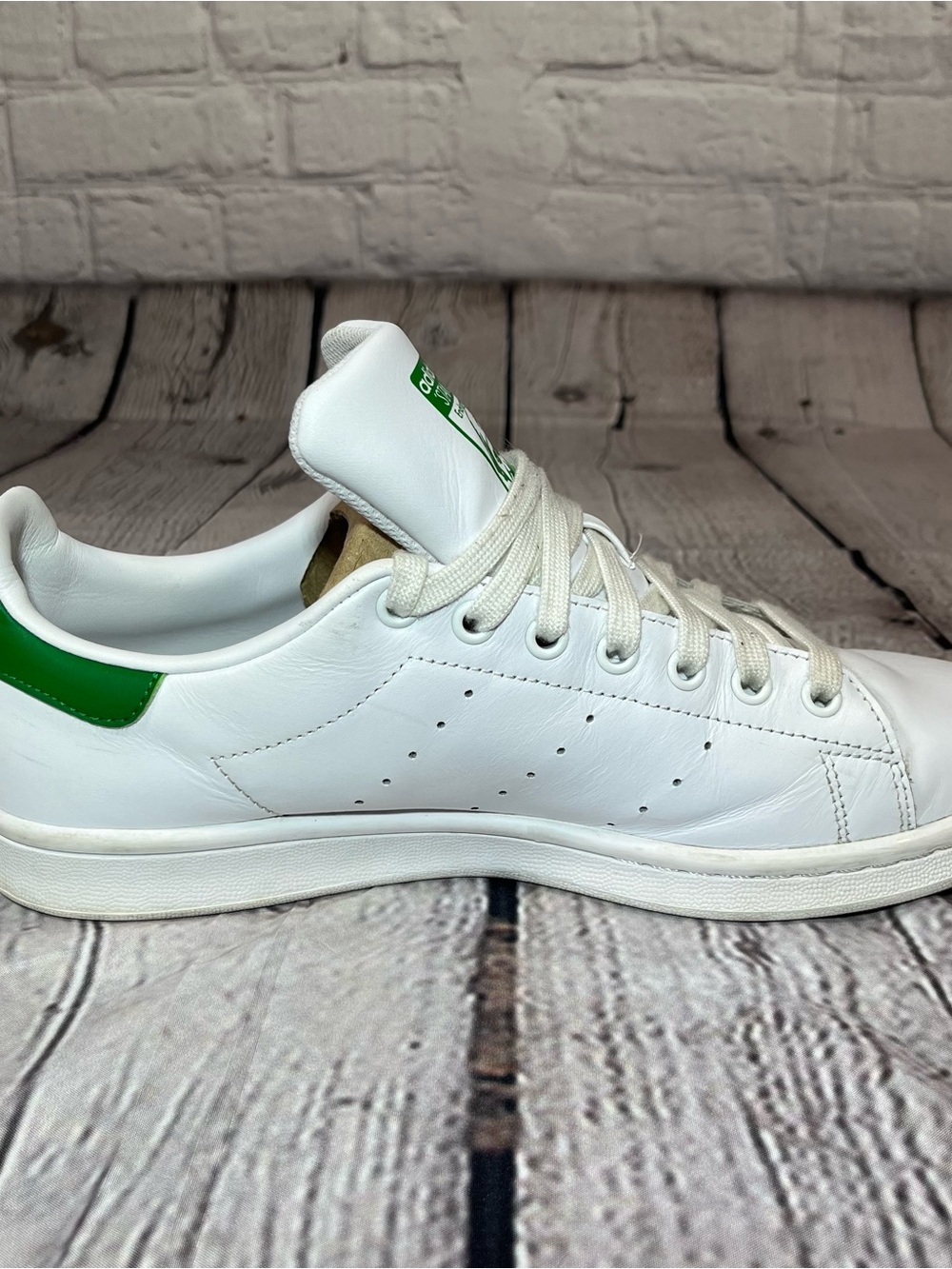 Adidas Stan Smith Athletic Tennis Shoes Mens Size 9.5 White Sneakers - Picture 3 of 10